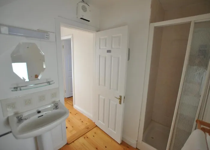 Daire The Arch An Capall Dubh Dingle